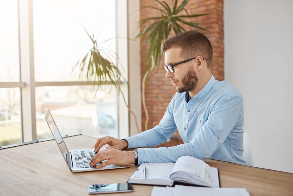 Location meublée : êtes-vous obligé de faire appel à un expert-comptable ?