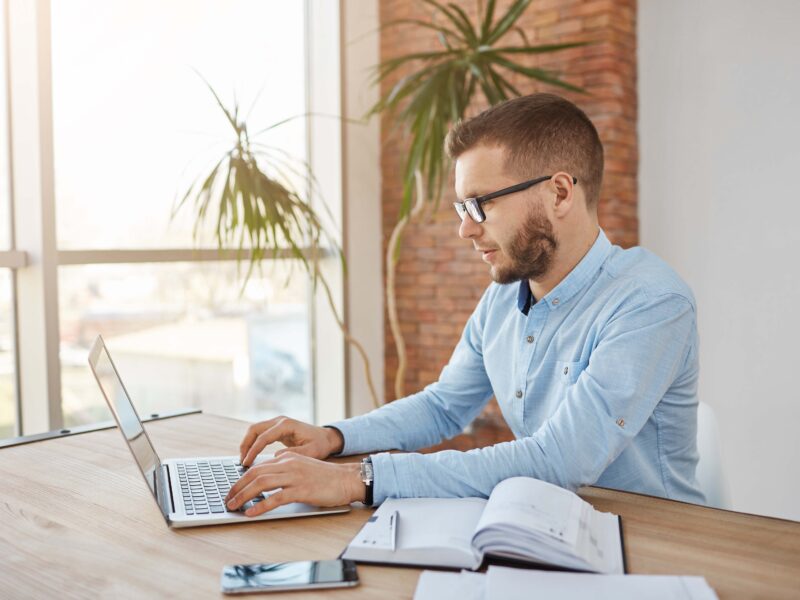 Location meublée : êtes-vous obligé de faire appel à un expert-comptable ?