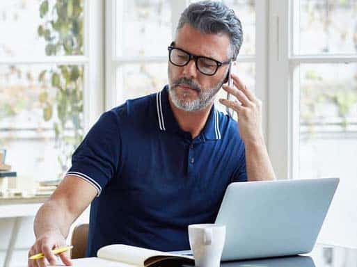 Propriétaire bailleur gérant ses locations